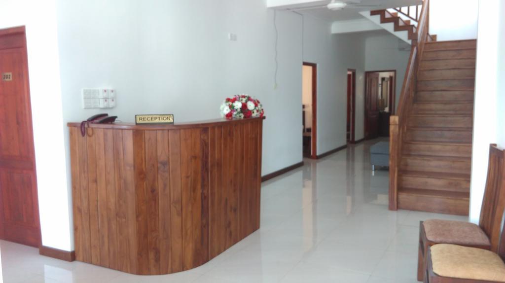 Vin Roma Inn Kandy Ngoại thất bức ảnh
