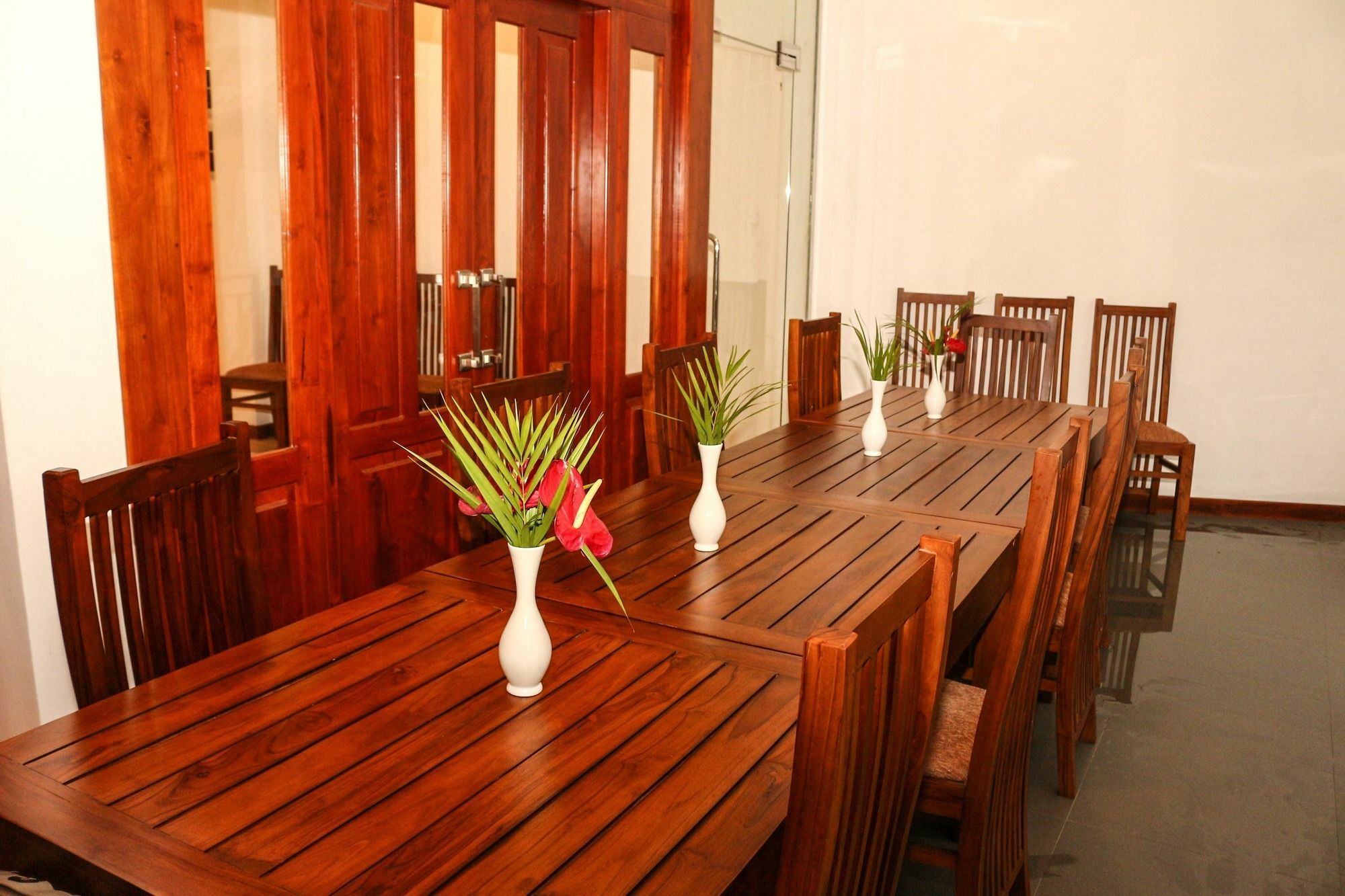 Vin Roma Inn Kandy Ngoại thất bức ảnh