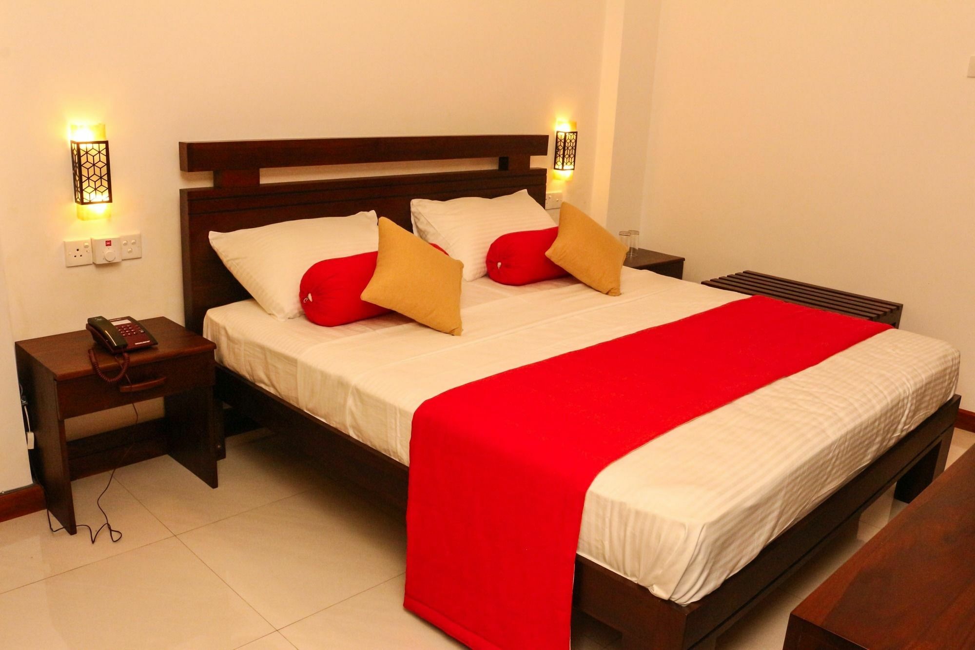 Vin Roma Inn Kandy Ngoại thất bức ảnh